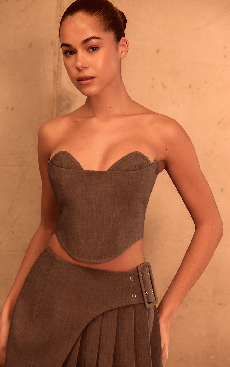 PLT Label Corset de tailleur café au lait à détails au buste image 1