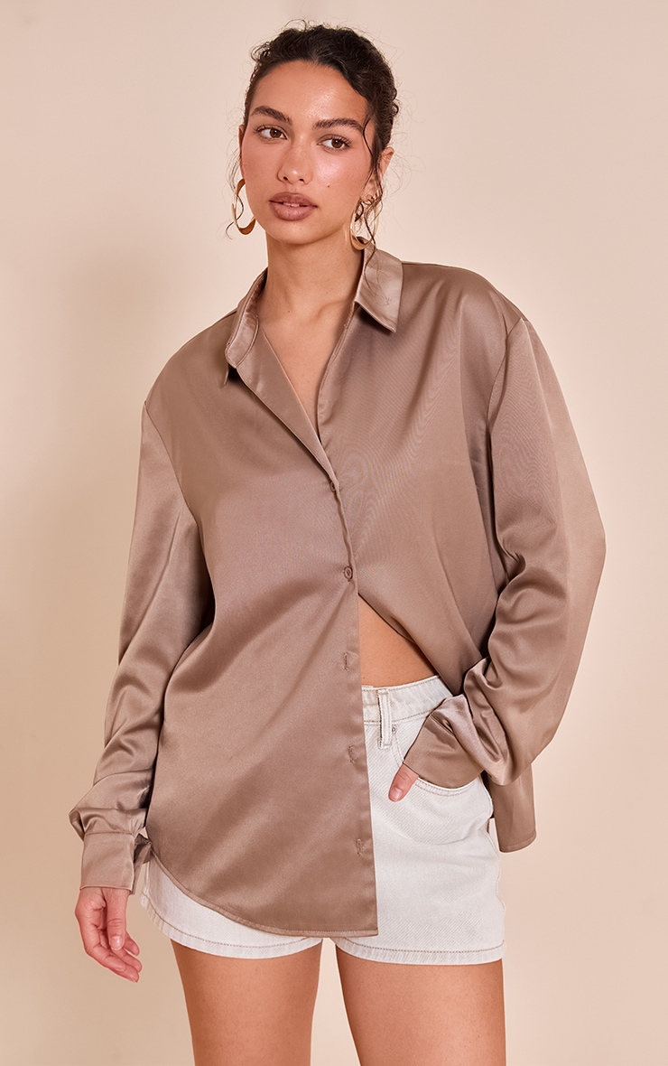 Chemise oversize satinée gris champignon image 1