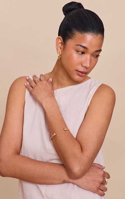 Gold Textured Twisted Cuff