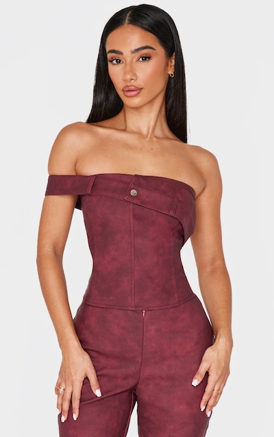 Petite Top en PU bordeaux à détail replié et bretelle