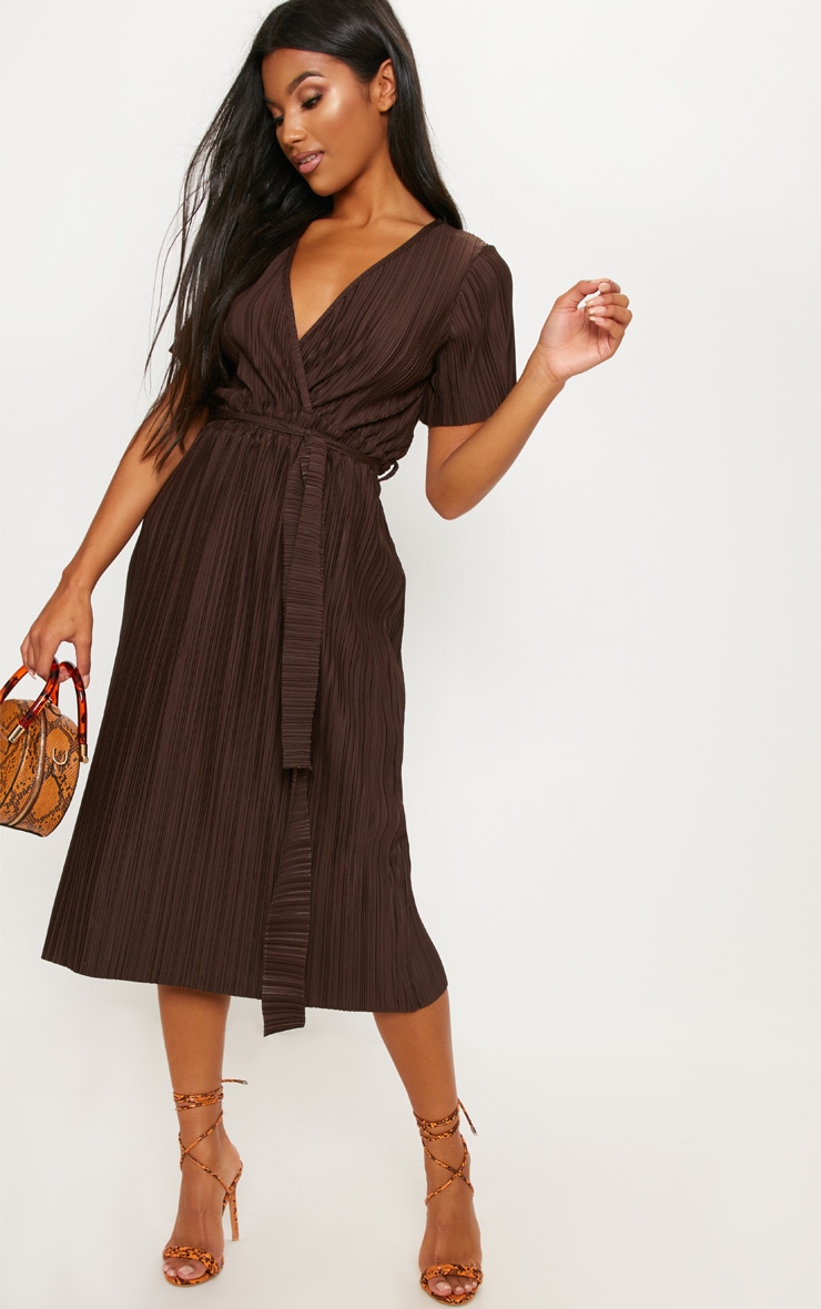 Chocolate Pleated Midi Dress image 4