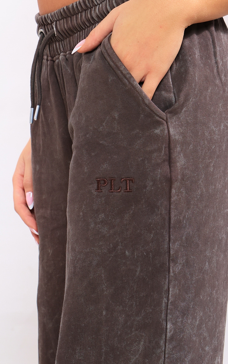 Chocolate Washed Oversized Low Rise Wide Leg Sweatpants image 4