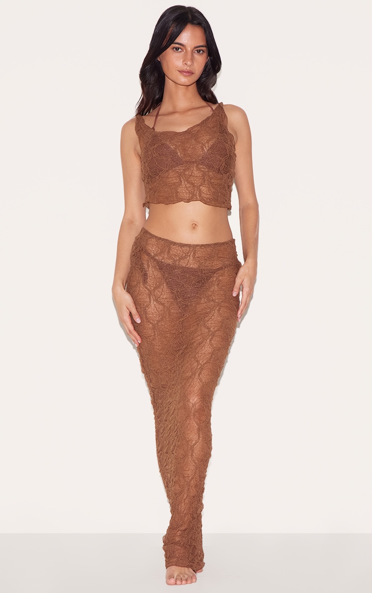 Top de plage asymétrique en mesh texturé chocolat à détail noué image 3