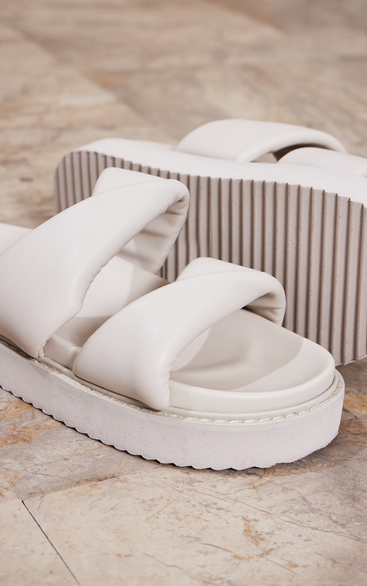 Cream PU Round Toe Twisted Strap Footbed Flat Sandals image 4
