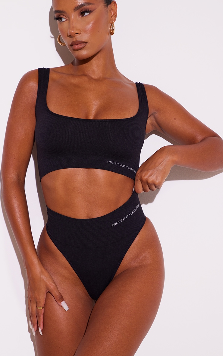 PRETTYLITTLETHING Soutien-gorge noir sans coutures à col carré image 4