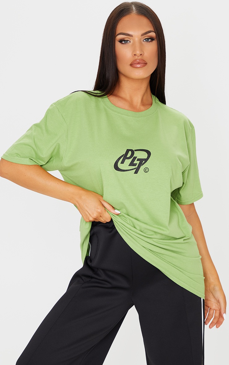 PRETTYLITTLETHING Pale Olive Logo Print T Shirt