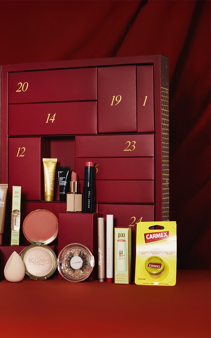PRETTYLITTLETHING Calendrier de l'avent 2025 beauté deluxe image 6