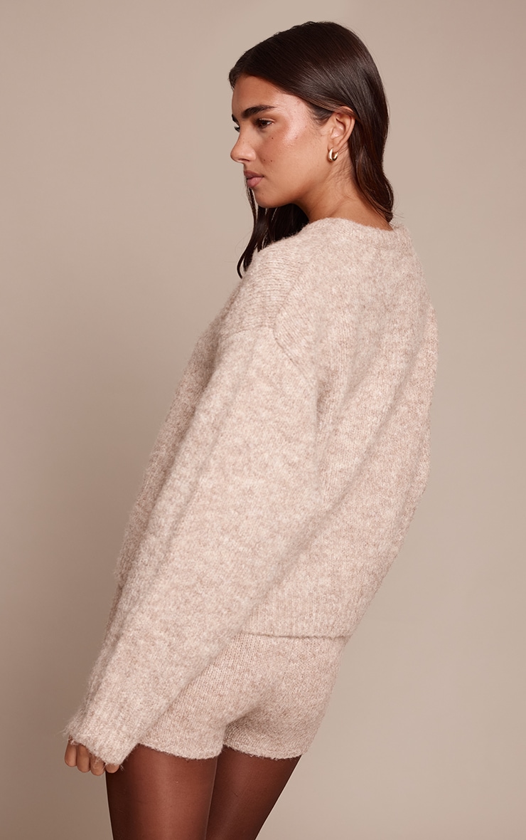 Cardigan oversize brossé avoine à col rond image 2