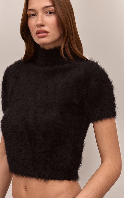 Black Fluffy Knit Crop Short Sleeve Jumper