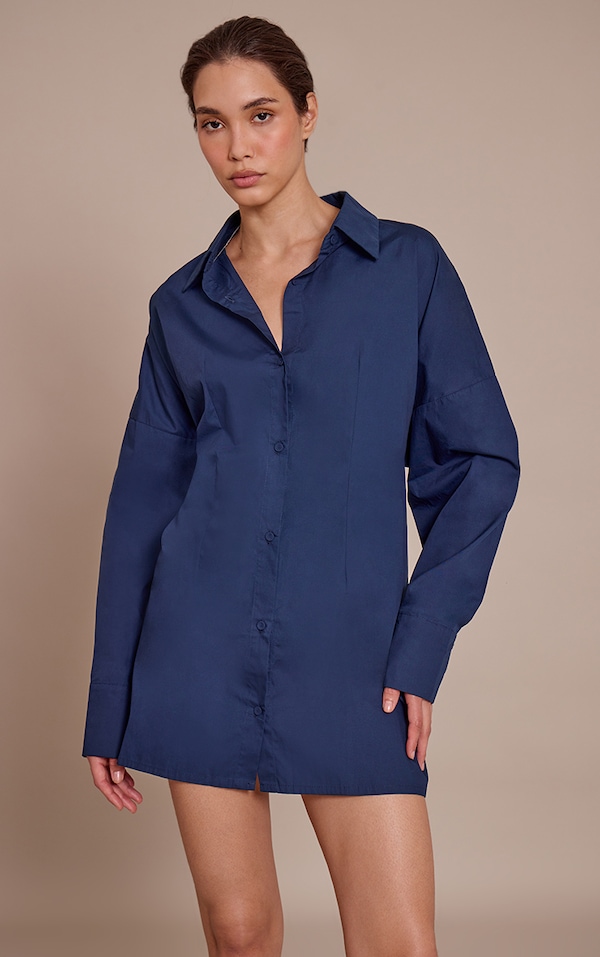 Robe droite bleu marine à manches longues et dos noué