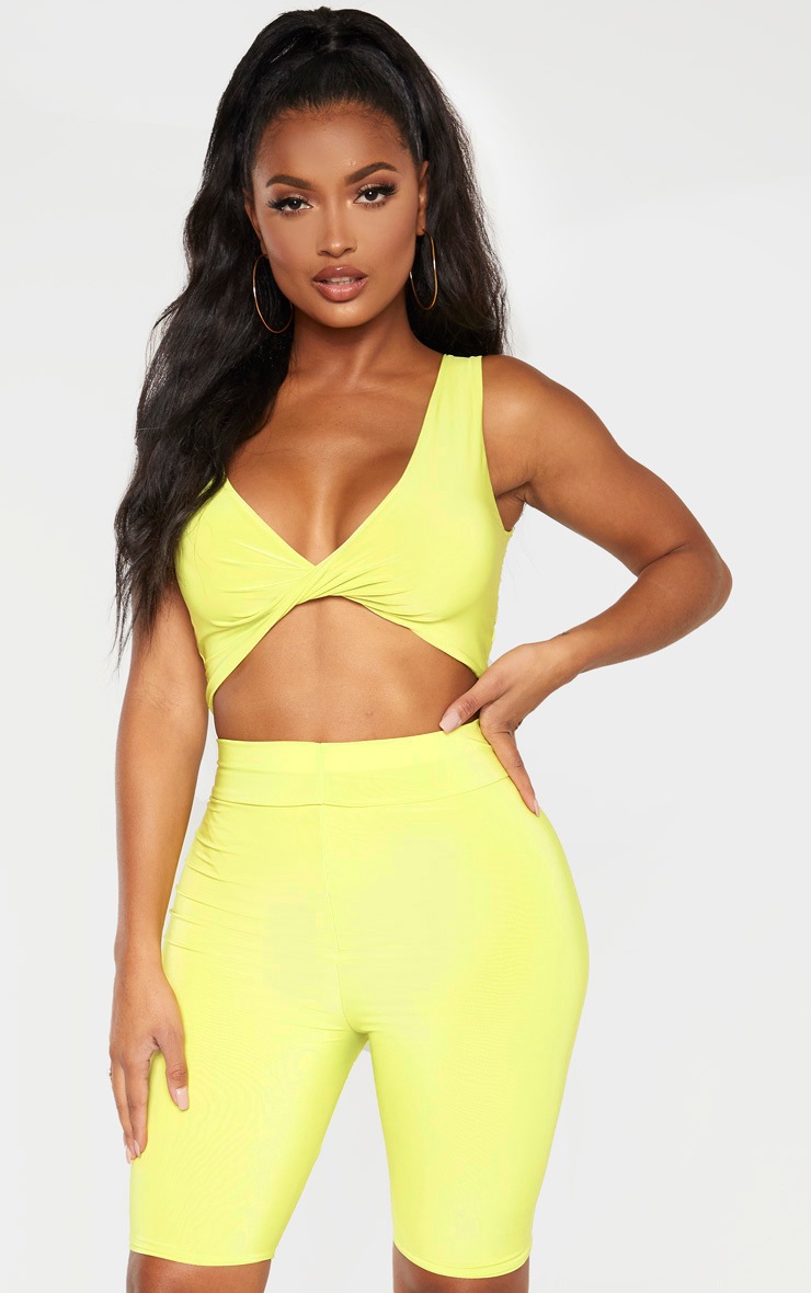 Shape - Crop top slinky vert citron foncé à devant torsadé et bretelles fines