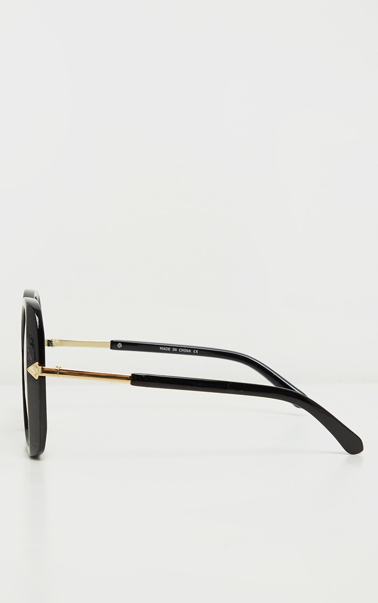 Black Oversized Angled Square Sunglasses image 4