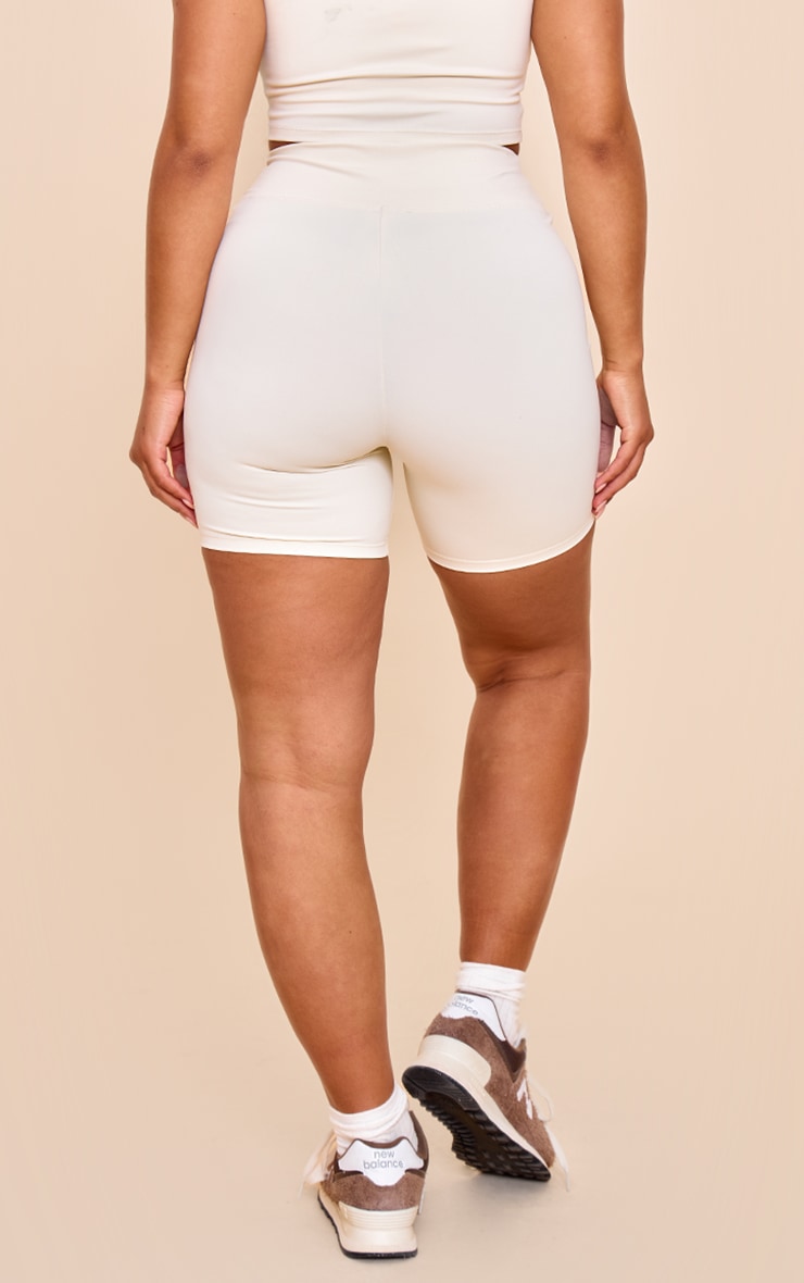 Shape Butter Cream Active Sculpt Highwaisted Biker Shorts image 3