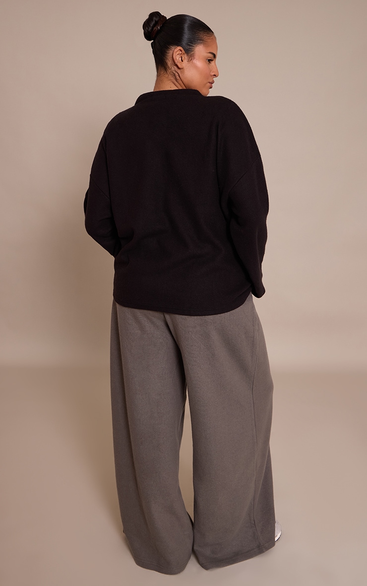 Plus Jogging large doux gris anthracite à pinces image 3