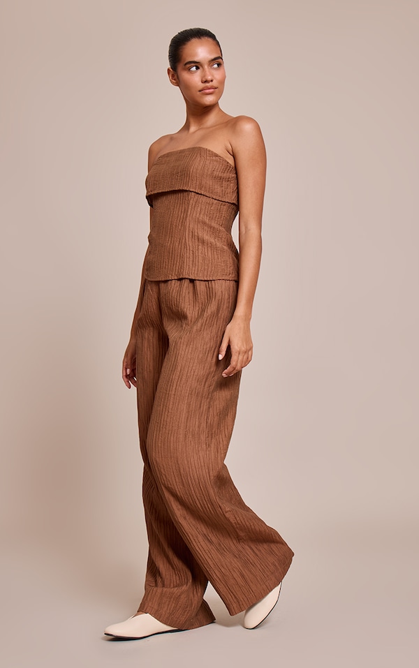 Chocolate Textured Woven Mid Rise Wide Leg Pants