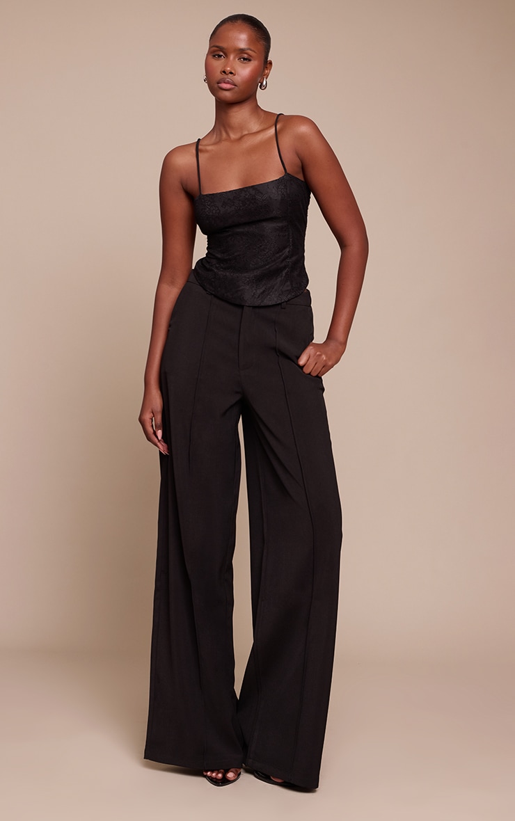 Corset en dentelle noire à bretelles fines image 3