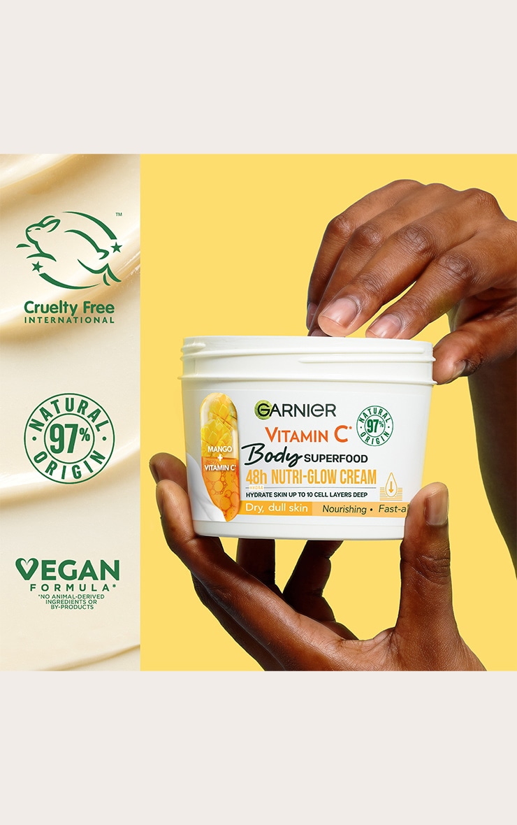 Garnier Crème éclaircissante et éclatante nutri-glow à la mangue et à la vitamine C Body Superfood 380ml image 3
