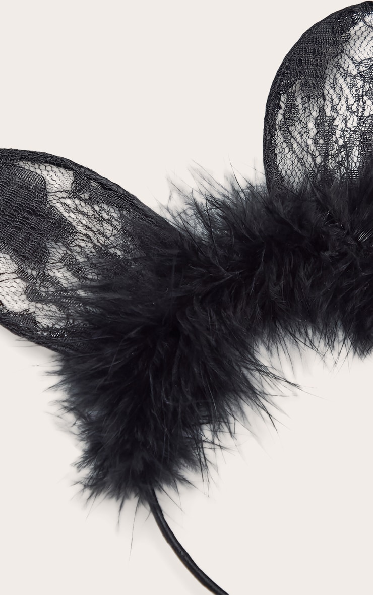 Serre-tête noir à oreilles de chat en dentelle avec garniture de plumes. image 3