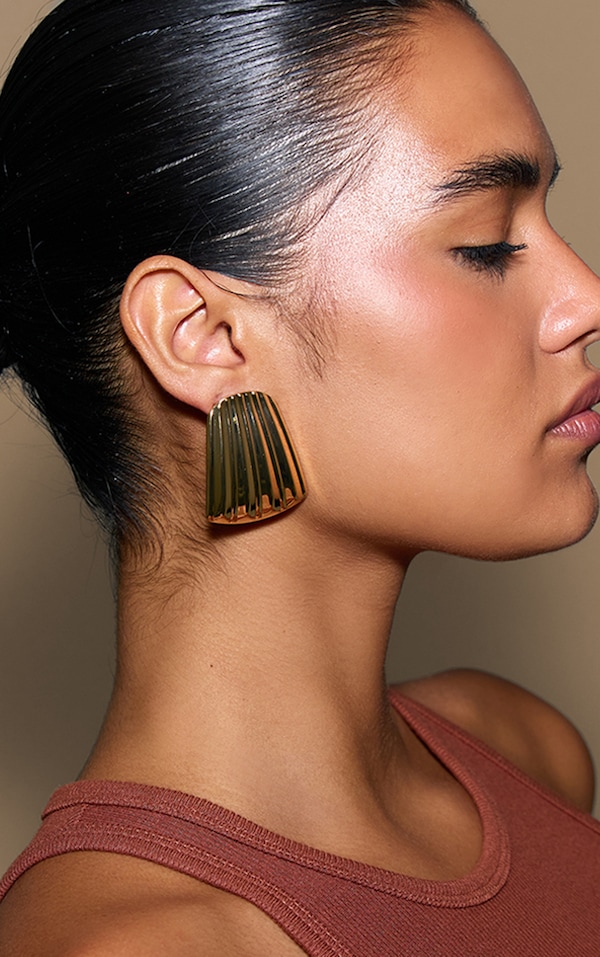 Gold Ridge Statement Stud Earrings