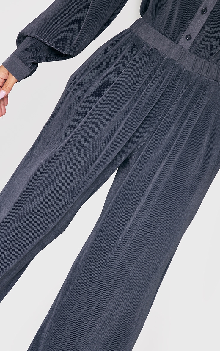 Petite Charcoal Plisse Wide Flare Pant image 4