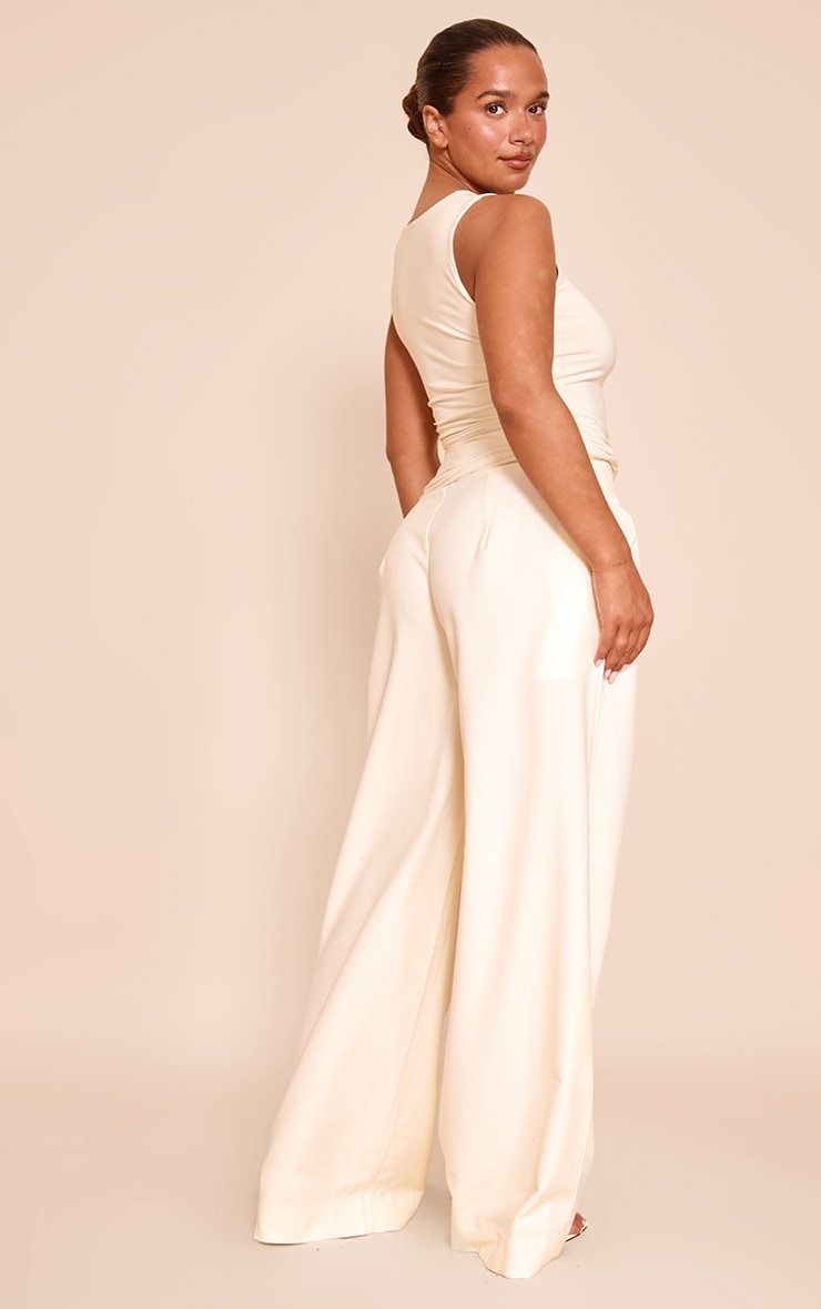 Shape Pantalon de tailleur large crème au beurre à plissures image 3