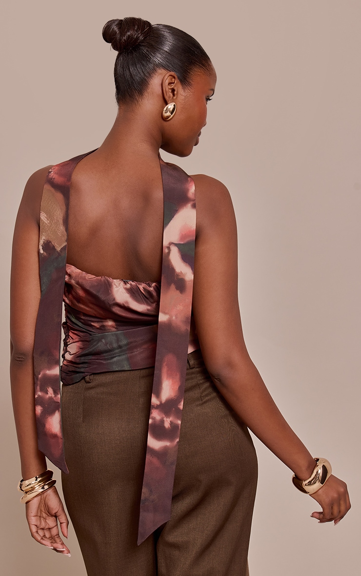 Top bustier en mousseline de soie multicolore imprimé abstrait à détail foulard image 2