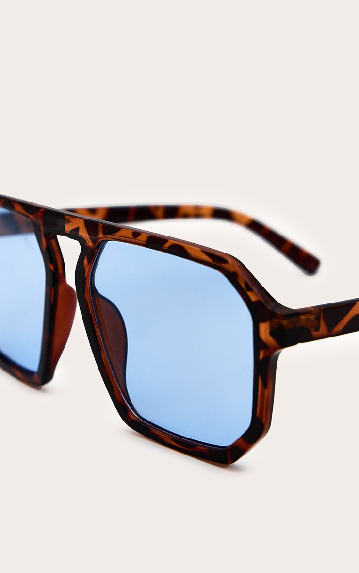 Lunettes de soleil écaille style aviateur à verres bleus image 3