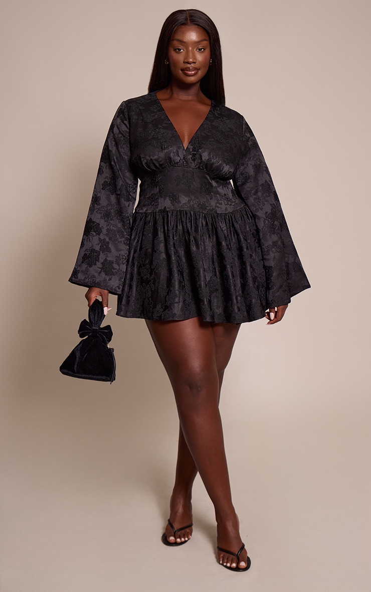 Plus Black Floral Jacquard Flute Sleeve Mini Dress image 3