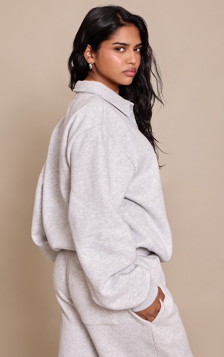 Petite Ash Grey Prettylittlething Polo Sweatshirt image 2