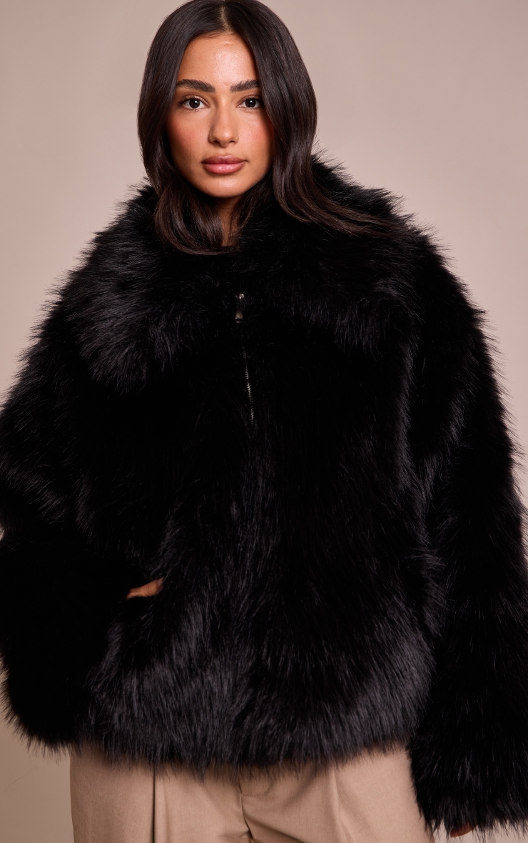 Petite Black Oversized Collar Faux Fur Coat image 4
