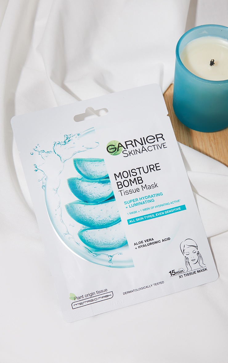 garnier moisture bomb
