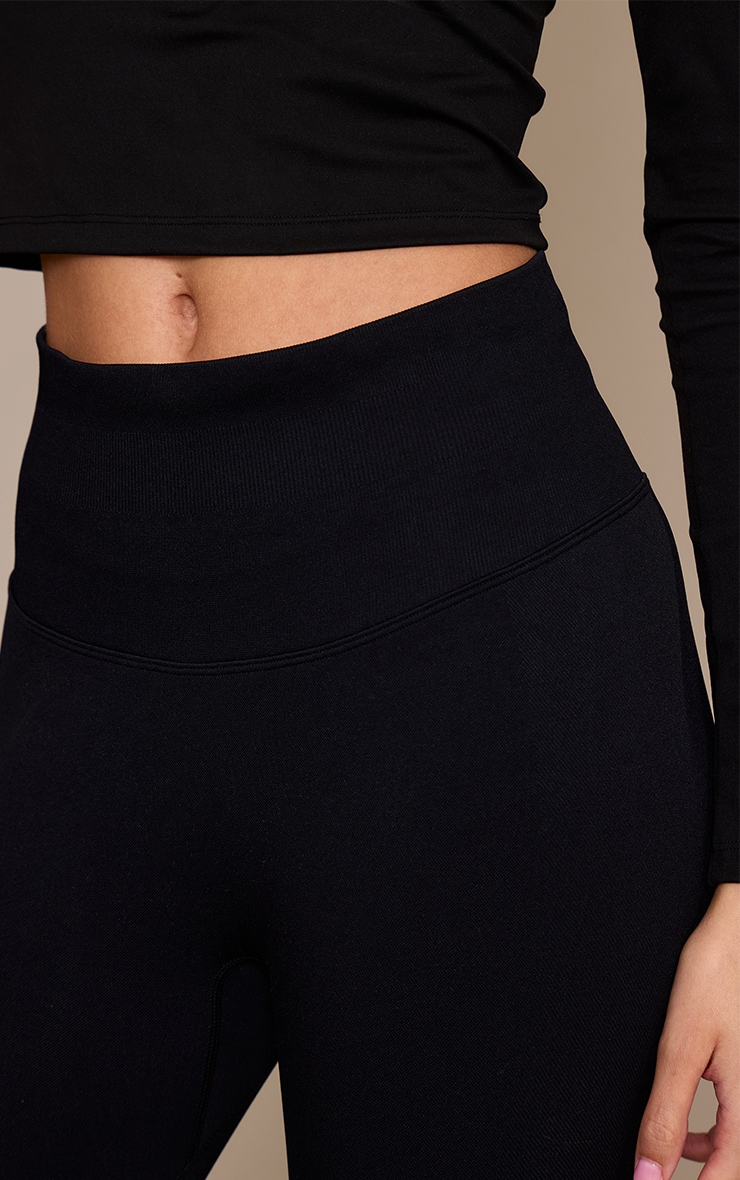 Black Seamless Scrunch Bum Gym Leggings image 4