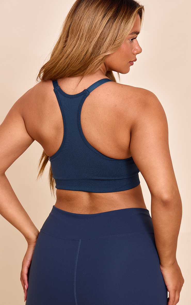 Shape Brassière de sport en Sculpt bleu marine sans coutures à col rond et bonnets image 2