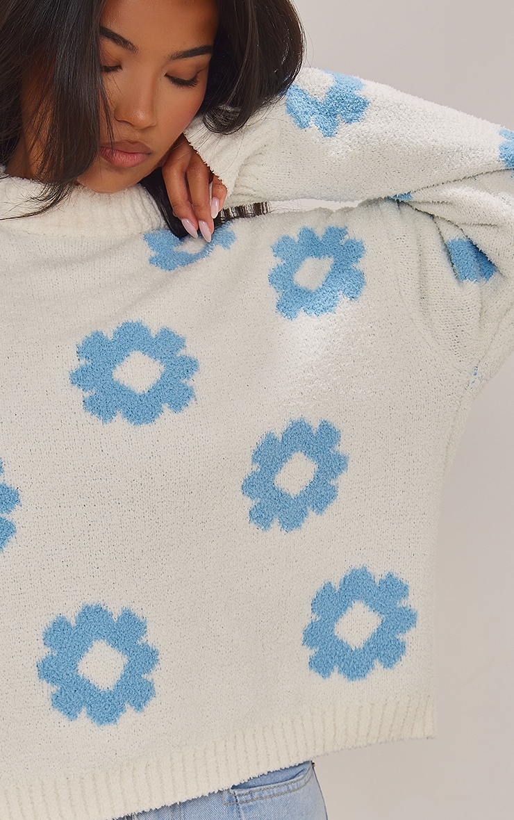 Pull en maille tricot éponge blanche fleurie image 4