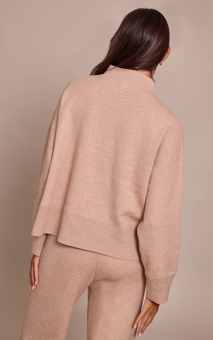Pull oversize en maille tricot avoine à coutures image 2