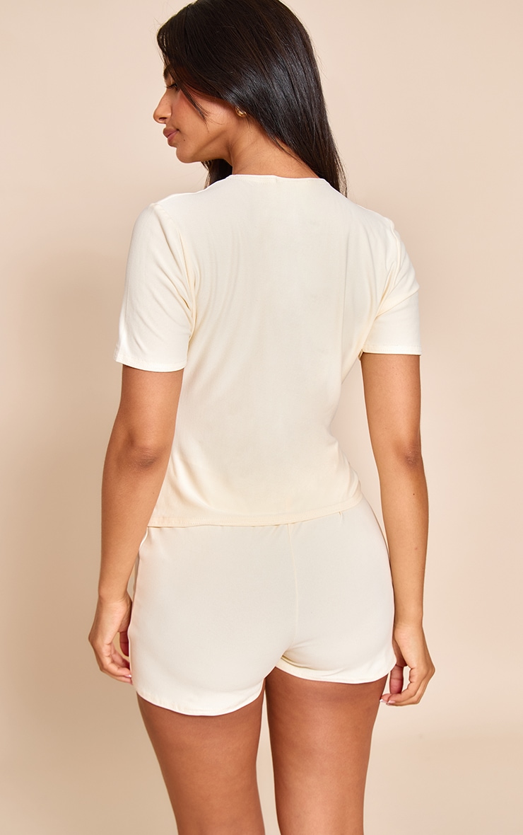 Petite Short doux crème au beurre image 3