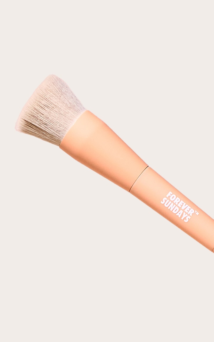 Forever Sundays Pinceau à maquillage Blend And Define image 2