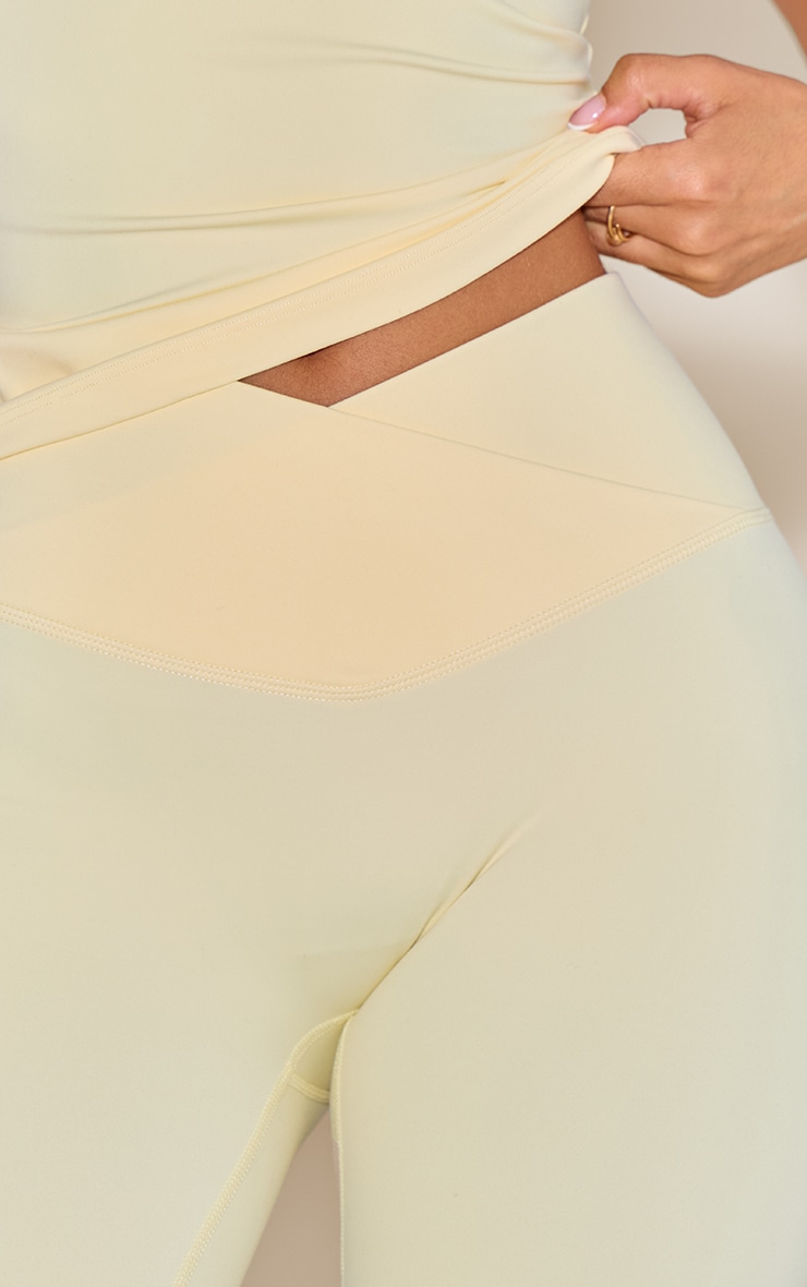 Petite Butter Cream Sculpt Wrap Waist Gym Legging image 4