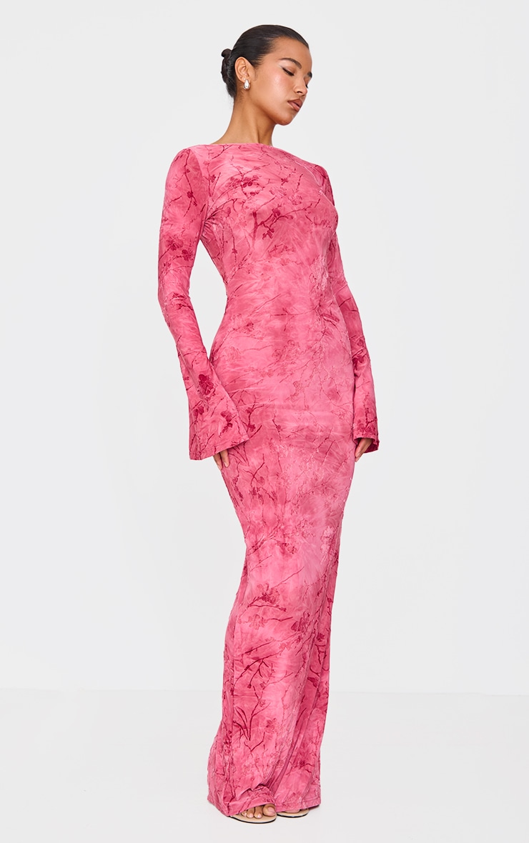 Robe longue dévorée rose fleurie à manches longues image 3