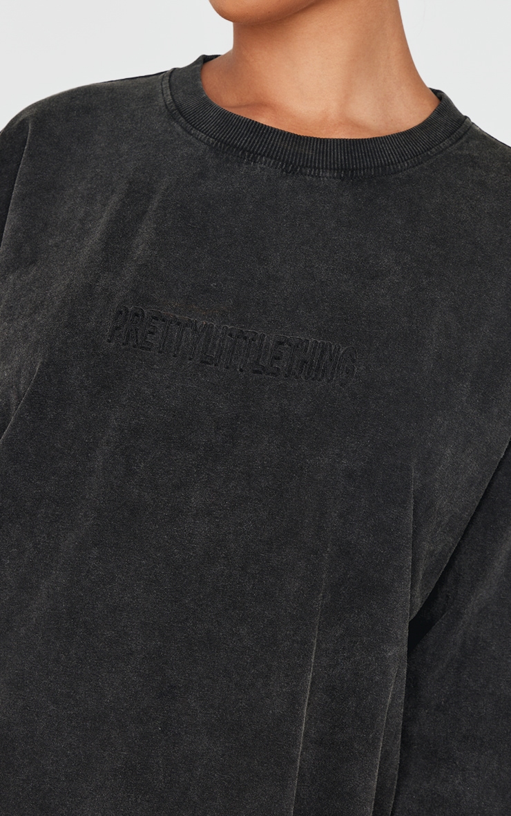 PRETTYLITTLETHING Black Embossed Logo Washed Long Sleeve T-shirt image 4