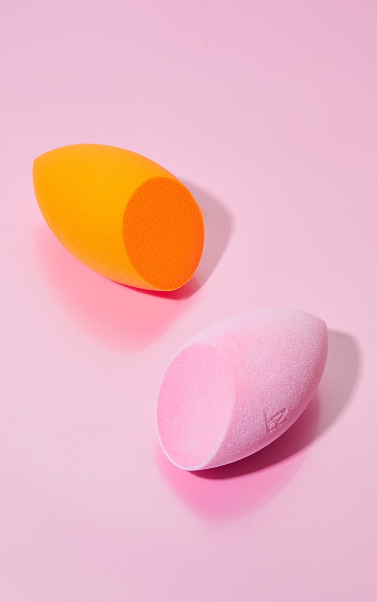 Real Techniques Miracle Complexion Sponge & Miracle Powder Sponge image 3