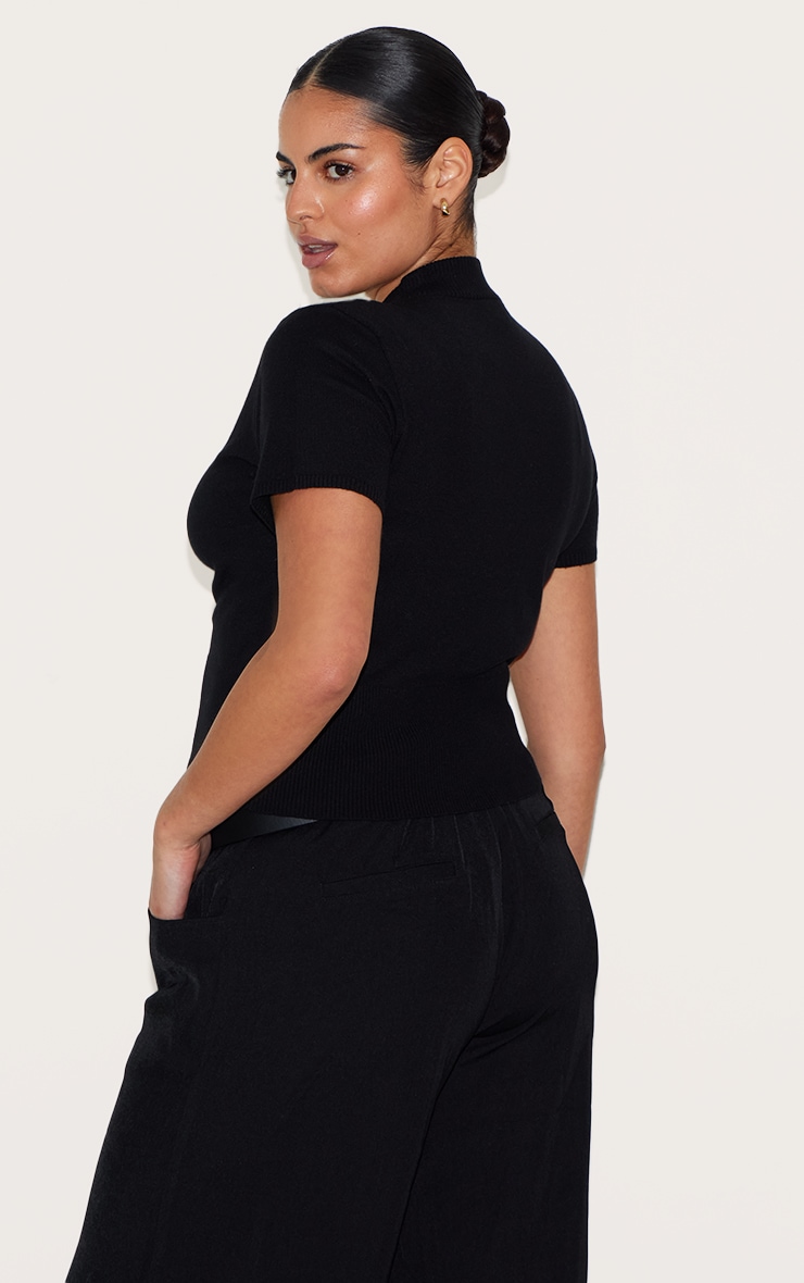 Plus T-shirt basique en maille tricot noire image 2