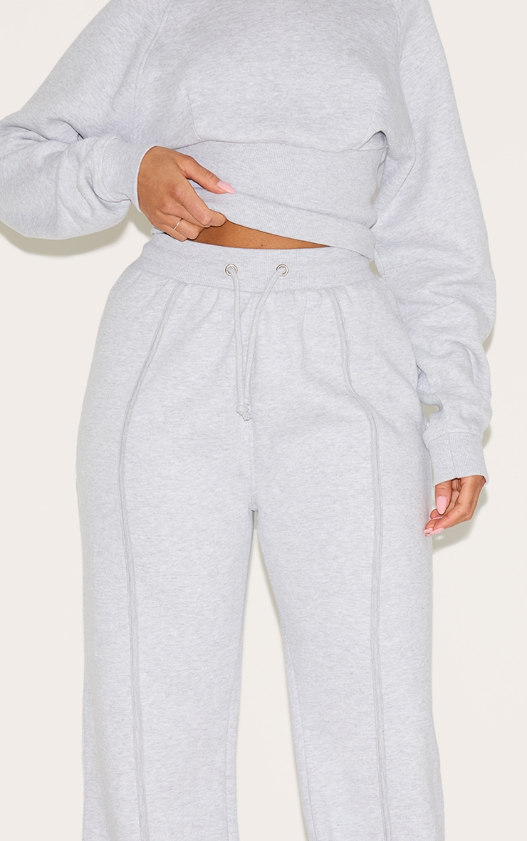 Shape Jogging large gris cendré à taille haute et lisérés surjetés image 4