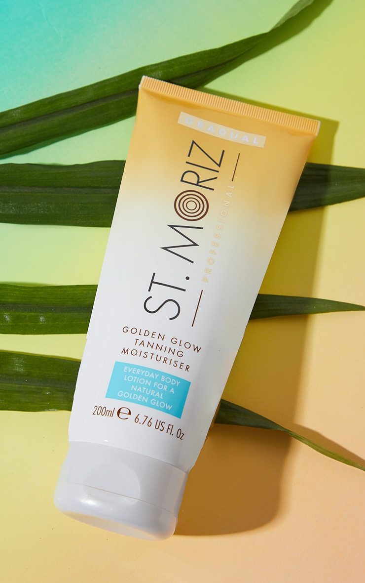 St Moriz Golden Glow Gradual Tanning Moisturiser PrettyLittleThing AUS