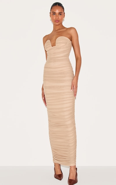 Robe longue bandeau plongeante en tulle plissé couleur champignon