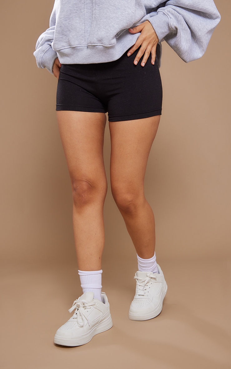 Petite Mini short Taille Haute En Coton Noir PrettyLittleThing FR