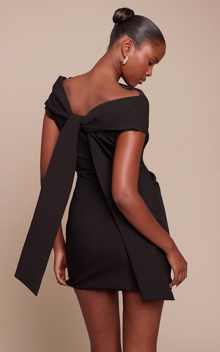 Mini robe tissée noire à manches drapées image 2