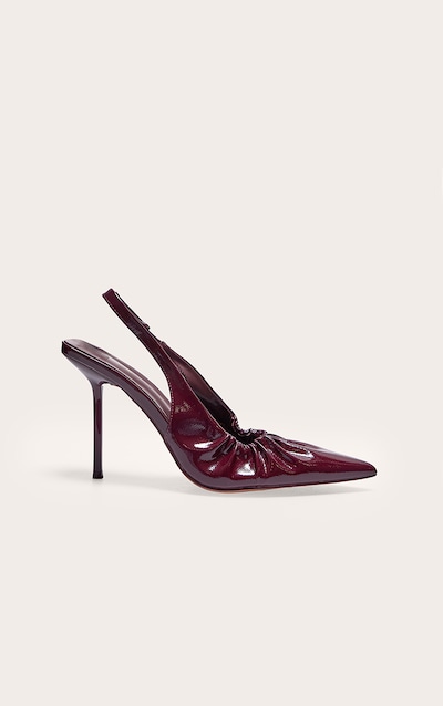 Pointed heels PrettyLittleThing