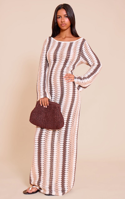 Petite Robe longue en maille style crochet chocolat à rayures et manches longues