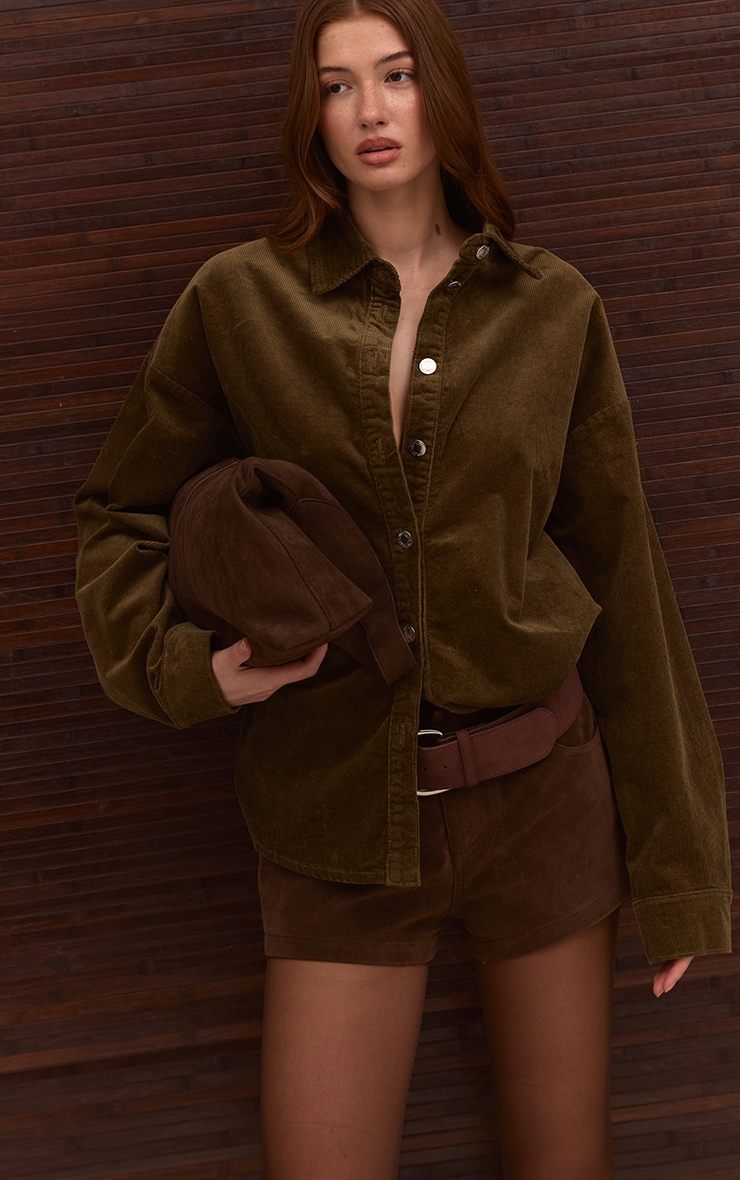 Chemise en velours côtelé style jean vert olive image 3